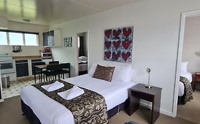 Forgotten World Motel